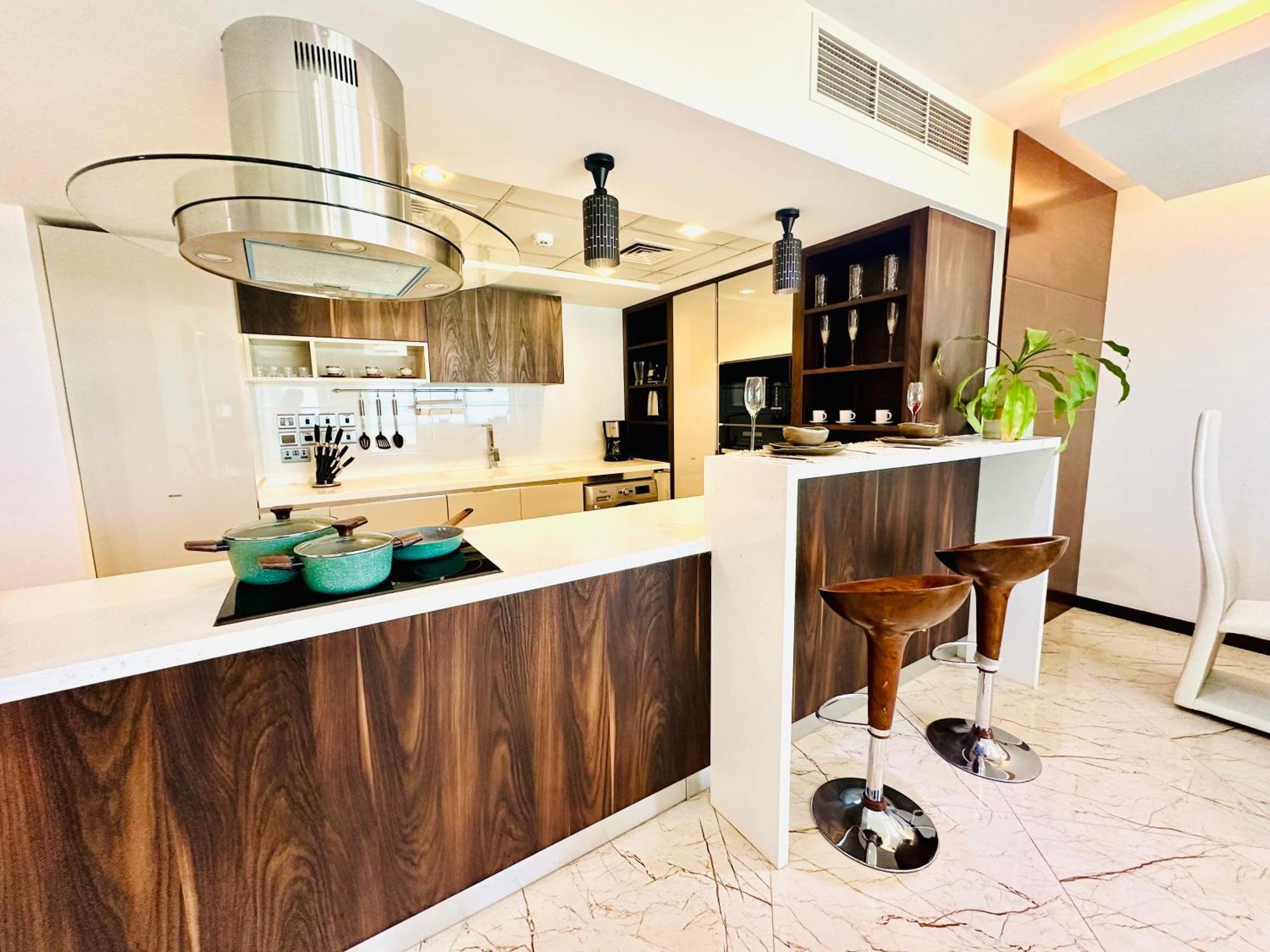 Saxophone Suites Muharraq Extérieur photo
