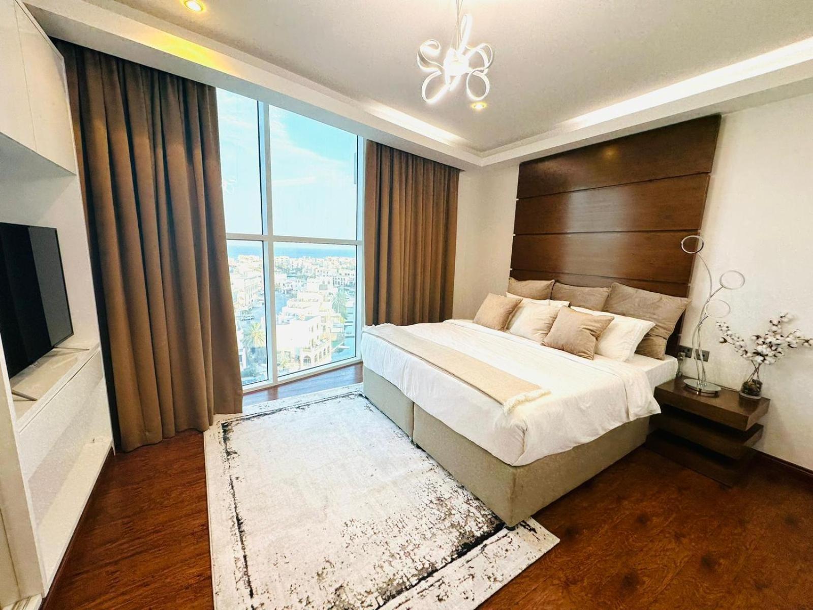 Saxophone Suites Muharraq Extérieur photo